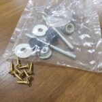 Cerniere regolabili fissaggio dal basso interasse 2,2 colore oro - immagine 3